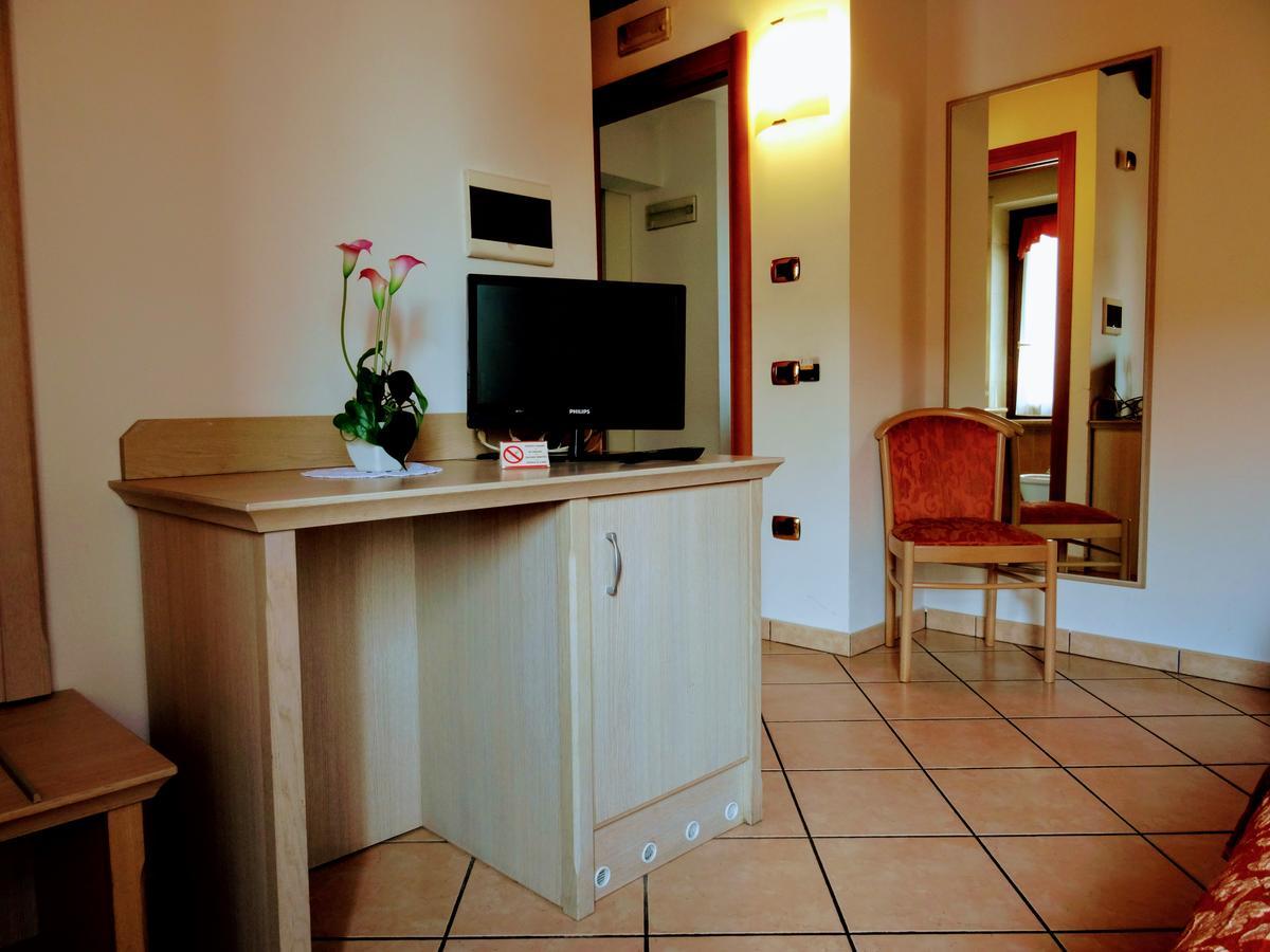 Bed and Breakfast Residenza Il Giglio Mozzecane Exteriér fotografie